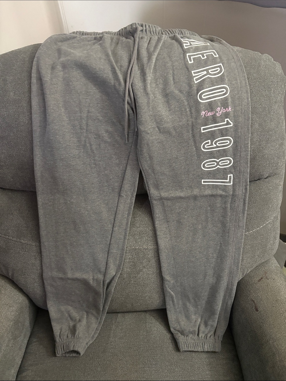 Aeropostale Gray Sweatpants with Pink Script